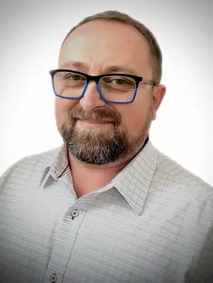 Dr. Cosmin G. Colţea